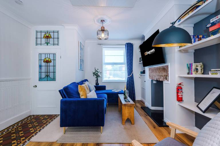 Vacation home with fast internet & garden in Stafford