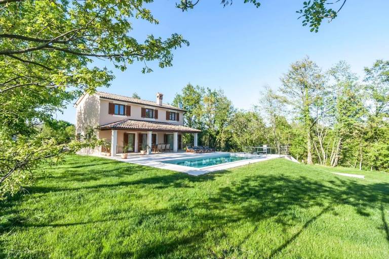 Villa  Jakačići
