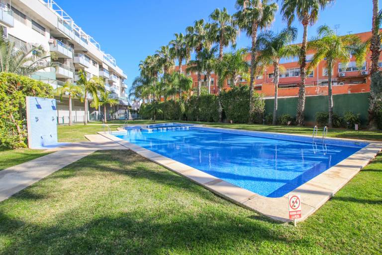 Children-friendly pleasant apartment with pool, garden & terrace | Beach nearby | Pet-friendly — photo 2