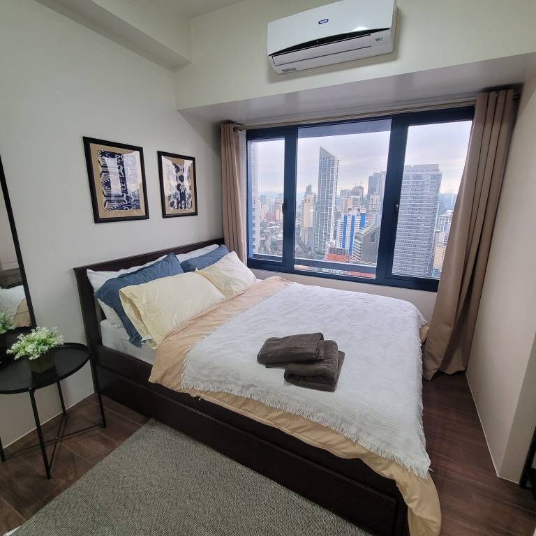 Condo Makati