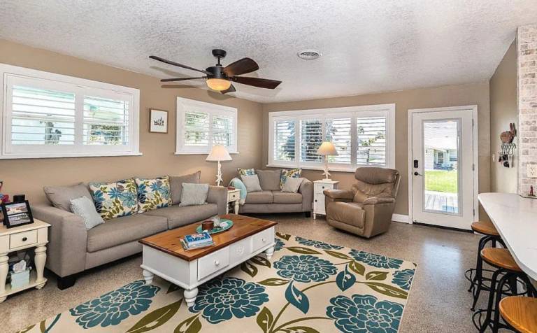Vacation home with barbeque & patio in Daytona Beach Shores, FL