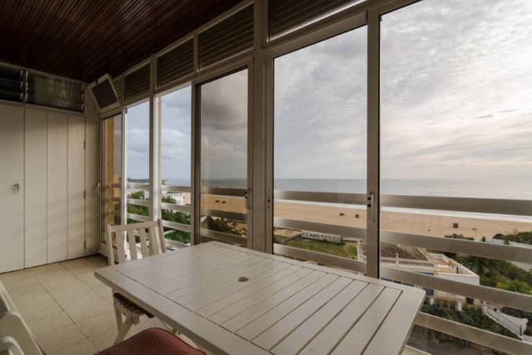 Charming Apartment "Girafa" with Wi-Fi, Balcony and Sea View — photo 2
