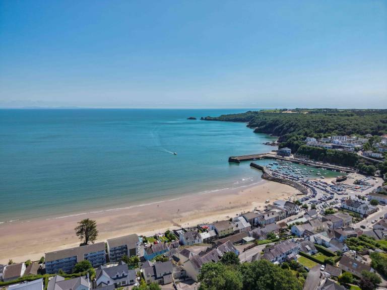 Child-friendly cottage with fast internet, terrace & yard | Sea view | Beach nearby | Dogs allowed — photo 4