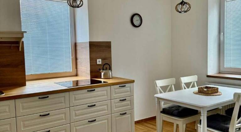 Apartment with 2 rooms for 6 persons — photo 3
