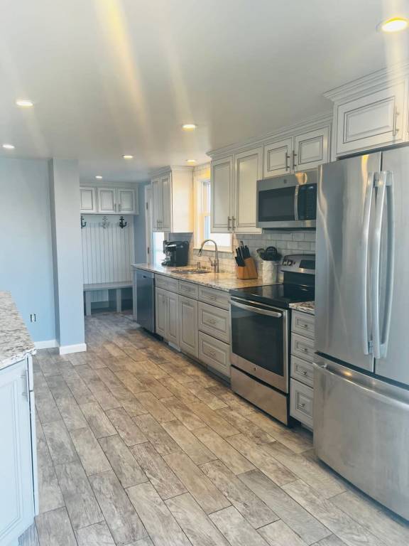 All New Beautiful Priscilla Beach House Ocean View — photo 5