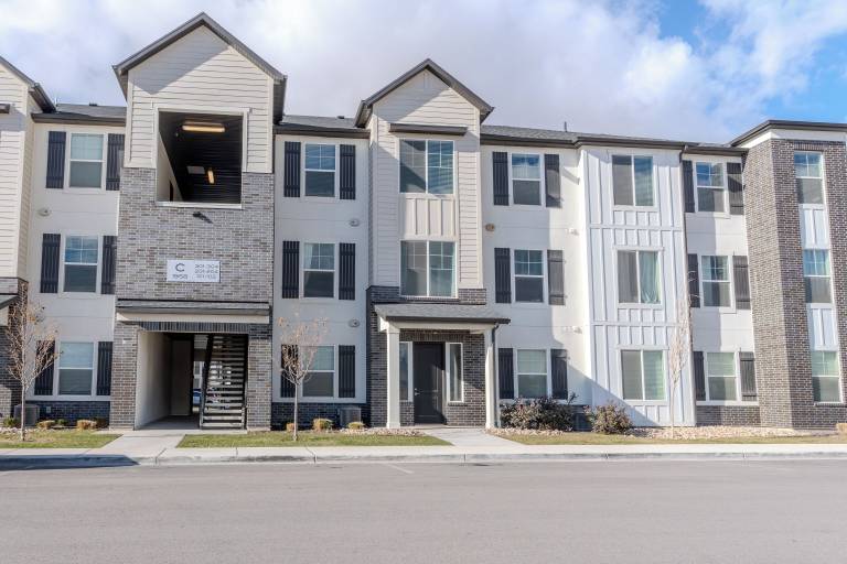 Condo  Lehi