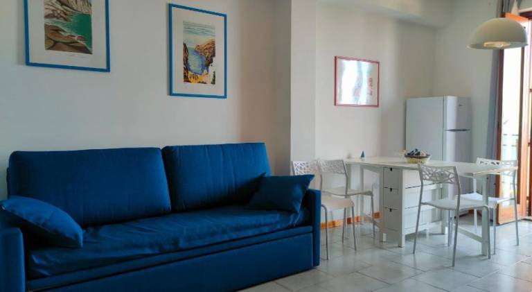 Rental apartment with 1 room for 4 persons in Aci Castello