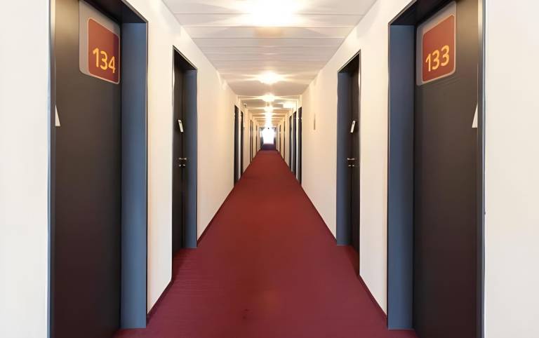 McDreams Hotel Wuppertal City — photo 5