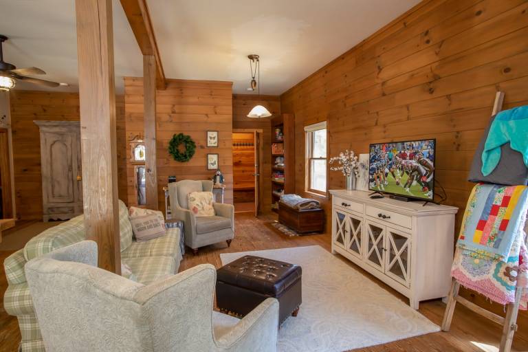 Family-friendly nice cabin with barbecue | Mountain view | Dogs allowed — photo 2