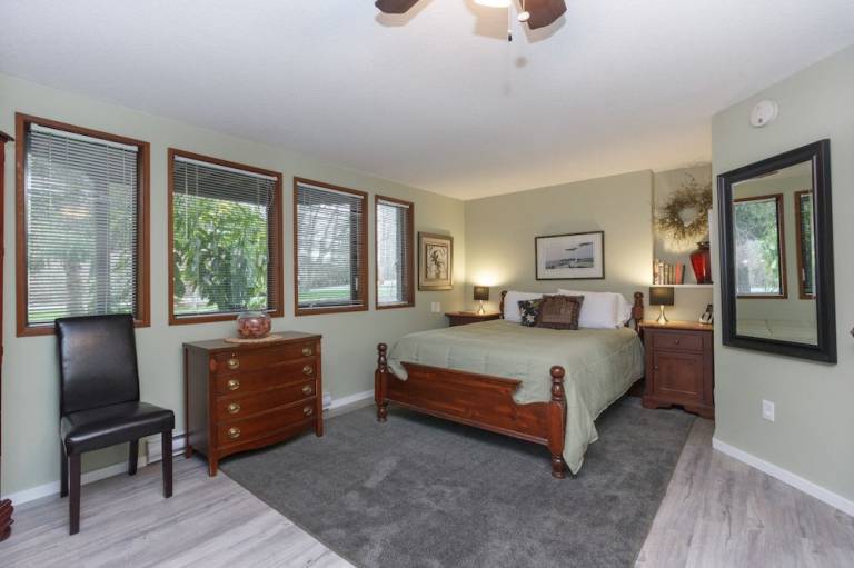 Bed and breakfast  North Saanich