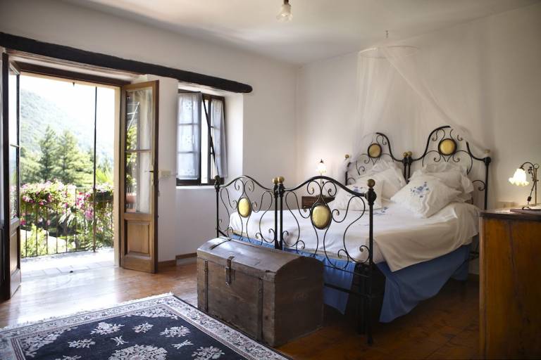 Bed & Breakfast  Casalzuigno