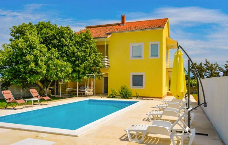 Apartament Turanj