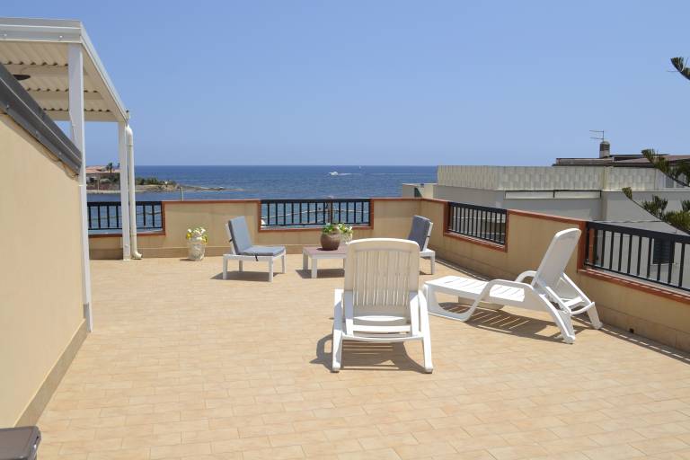 Rental apartment with terrace | Panoramic view — photo 3