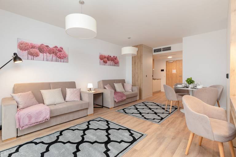 Children-friendly wonderful studio with patio & fast internet | Beach nearby | Pet-friendly in Koszalin