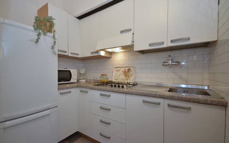 Villa with garden | Garden view — photo 3