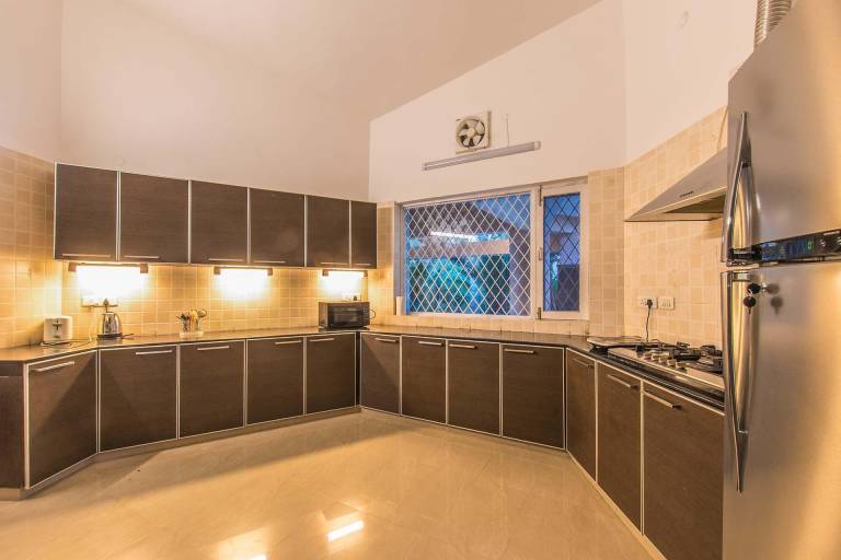 Villa with 2 rooms for 4 persons — photo 4
