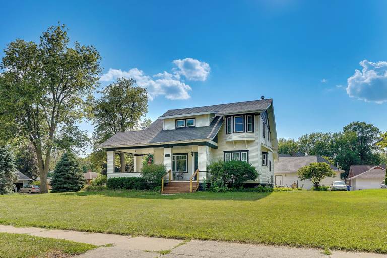 House Sioux Center