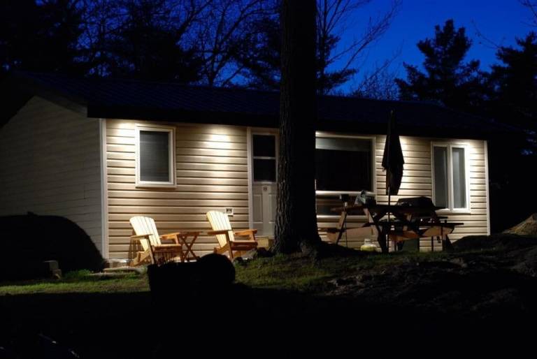 Cottage Port Severn