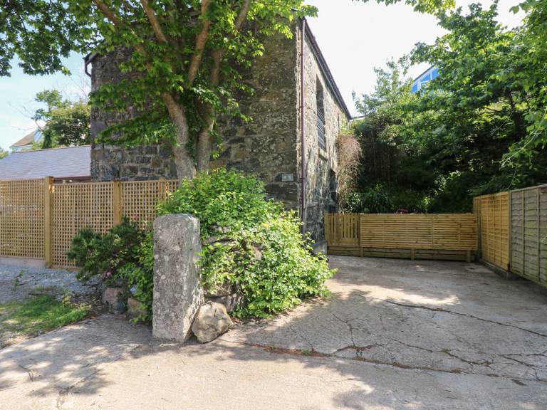 Cottage  Mullion