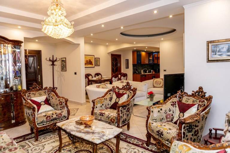 Spacious City Paradise in the Heart of Tirana 3BR — photo 3