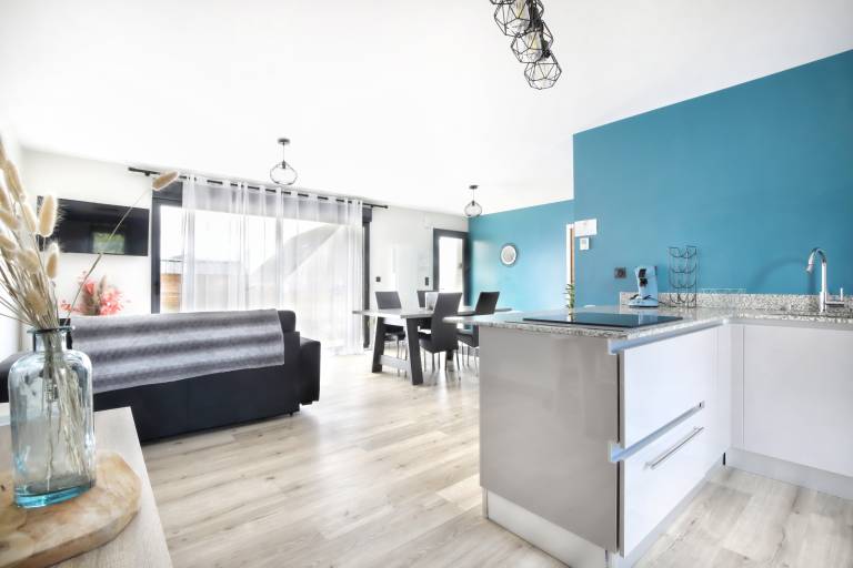 Family-friendly wonderful house with grill, terrace & hot tub | Pet-friendly — photo 3