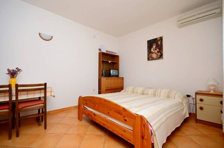 Apartments Mirela — photo 4