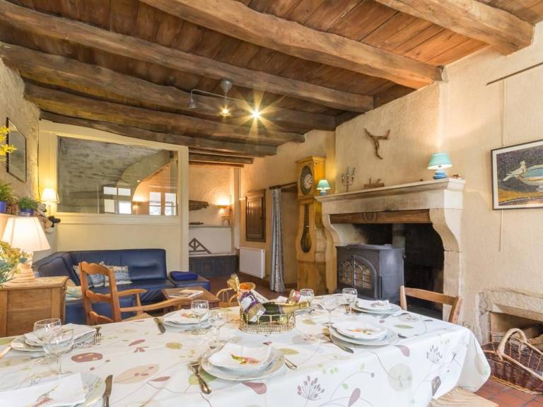 Ample cottage with BBQ & private pool | Pets allowed — photo 3