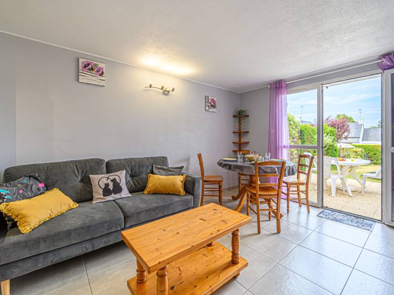 Fully equipped nice house with yard & terrace | Close to the beach | Pet-friendly — photo 3