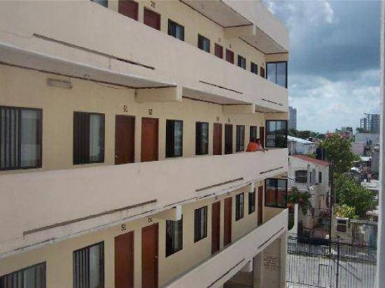 Hotel Los Cuates de Cancun — photo 4