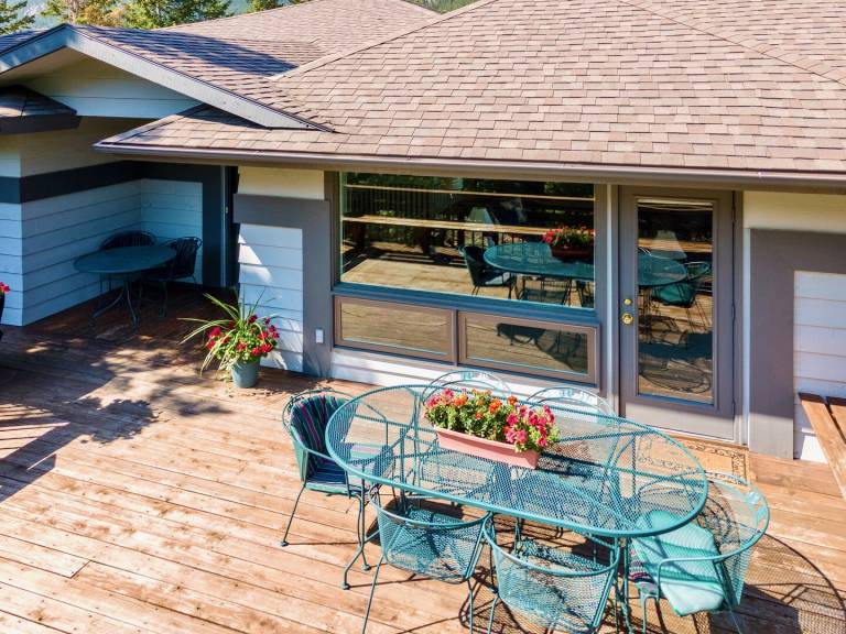 Children-friendly pleasant house with patio | Pets are welcome — photo 5