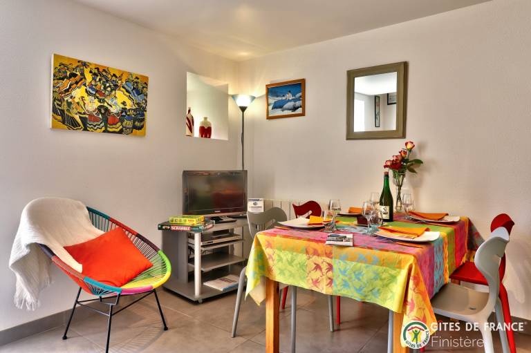 Gite with terrace, yard & barbecue — photo 3