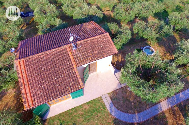 Rental apartment with pool, yard & jacuzzi | Nature view — photo 3