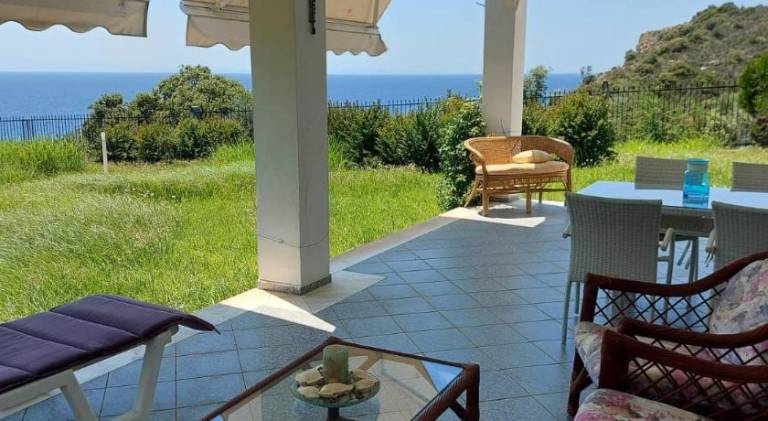 Fully equipped villa with garden & patio | Suitable for remote work | Pet-friendly — photo 4