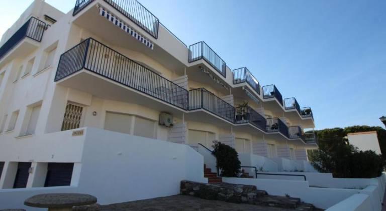 Pleasant holiday apartment with patio & yard | Next to the beach | Pets allowed — photo 5