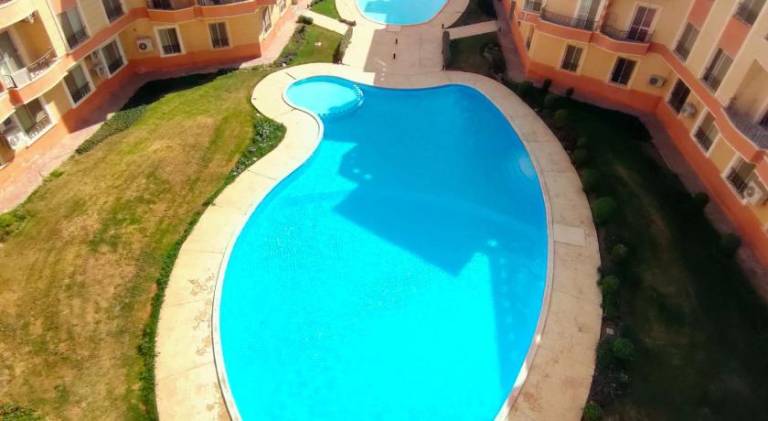 Apartment with jacuzzi & pool in Hurghada
