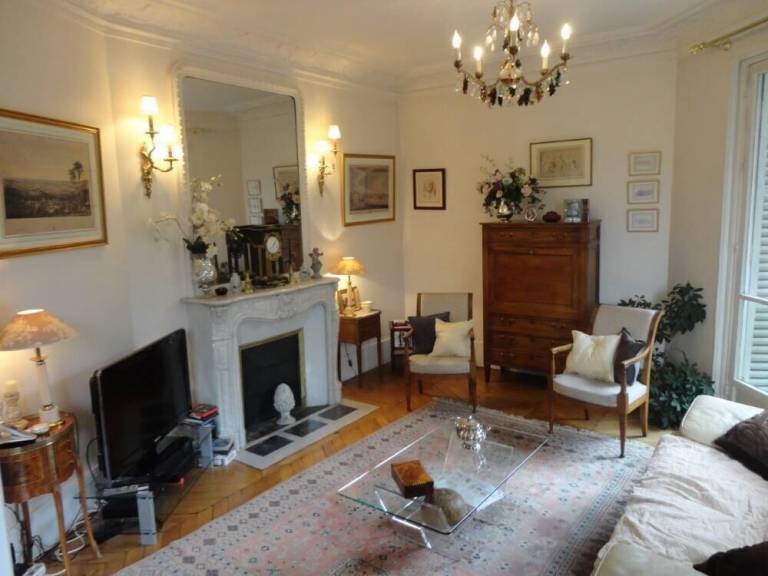 Apartment Neuilly-sur-Seine