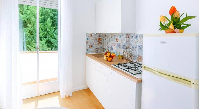 Holiday apartment with 2 rooms for 6 persons — photo 3
