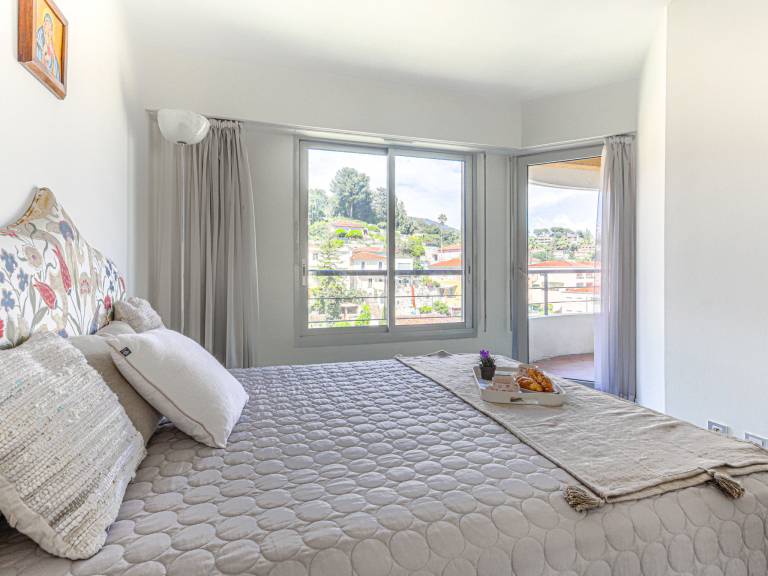 Apartment | Sea view — photo 3