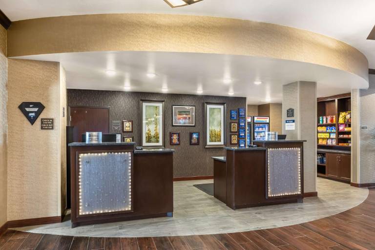 Best Western Plus Casper Inn & Suites — photo 5
