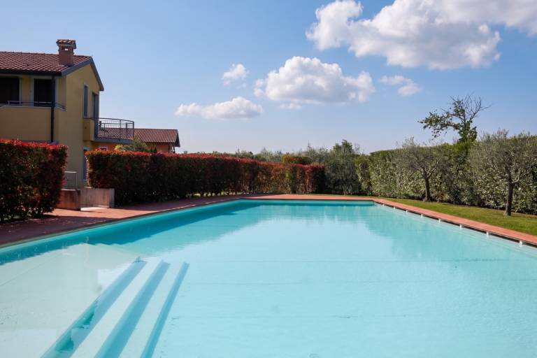 Ferienwohnung mit Hund in Lazise, 