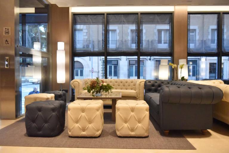 Pedro I De Aragon Hotel — photo 3