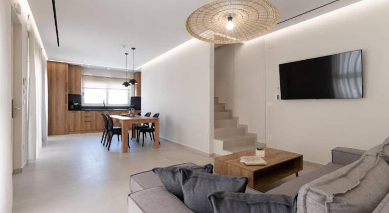 Charming apartment with terrace | Next to the beach | Dogs allowed in Heraklion
