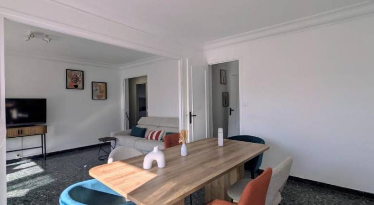 Pleasant apartment | Pets allowed in Bourg-les-Valence