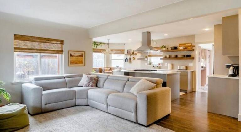 253 m&sup2; Ferienhaus