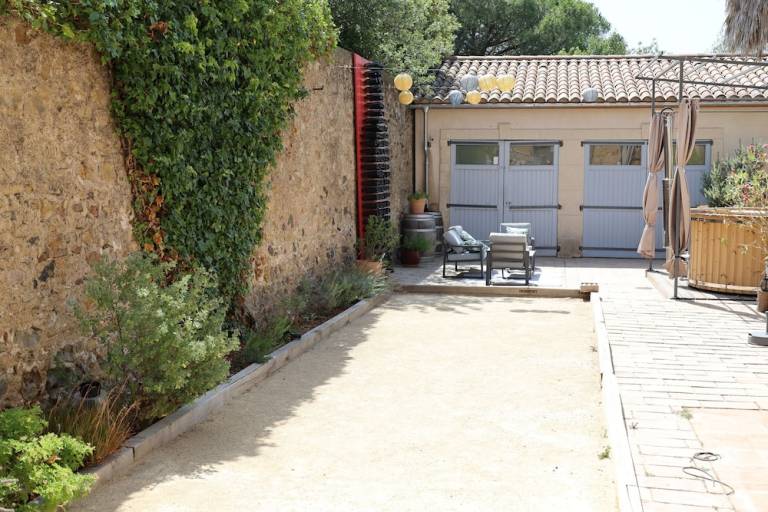 Chambre d'hôtes  Neffiès