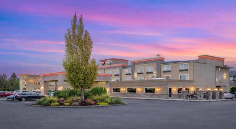 Best Western Plus Peppertree Airport Inn — photo 2