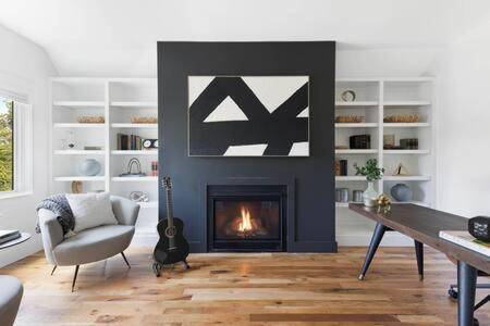 Vacation home with yard & grill in Nashville, TN