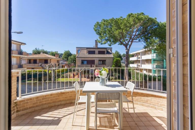 Apartment with 2 rooms for 5 persons — photo 4