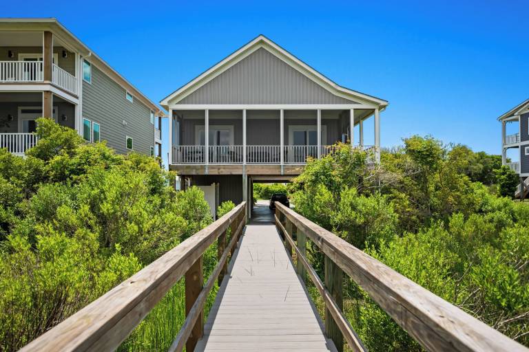 House Oak Island