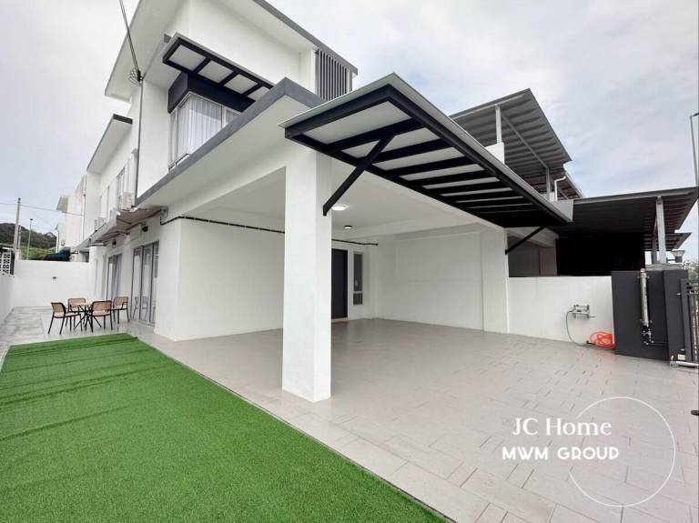 300 m&sup2; Ferienhaus